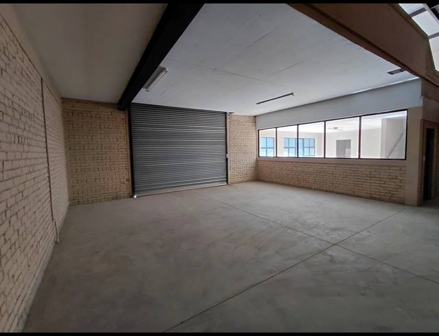 334M² WAREHOUSE TO LET IN POMONA